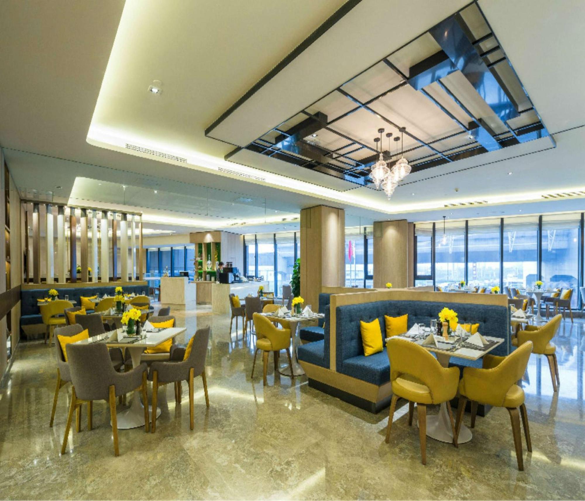 Hilton Garden Inn Zhongshan Guzhen Esterno foto