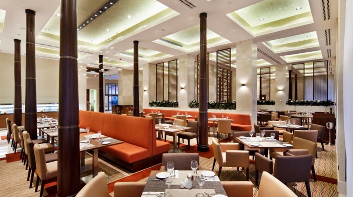 Hilton Garden Inn Zhongshan Guzhen Esterno foto